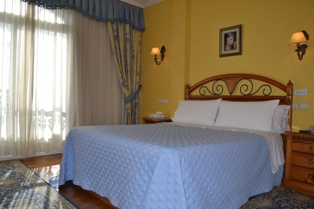 Hotel Playa Compostela Вилагарсия де Ароуса Екстериор снимка