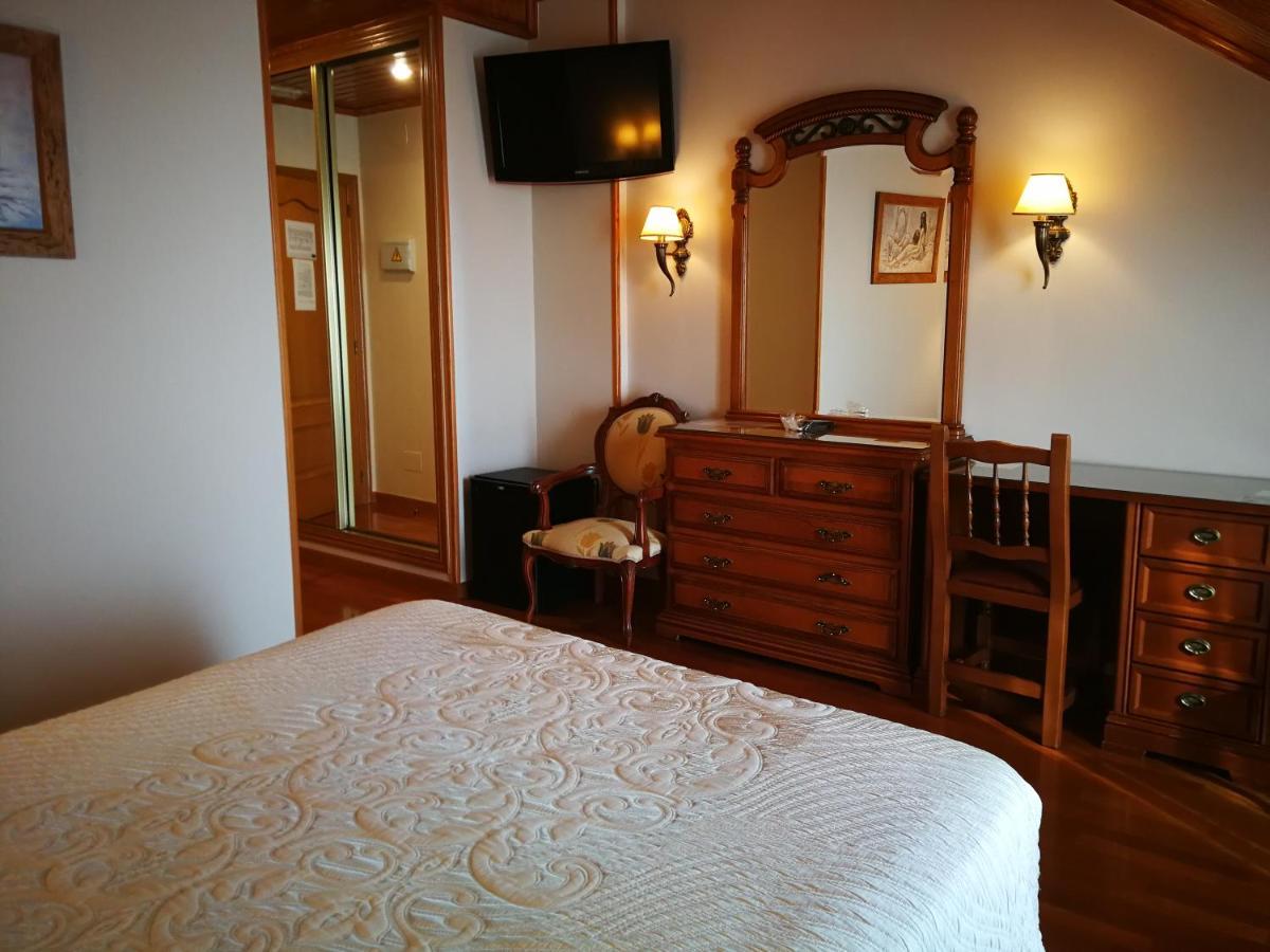 Hotel Playa Compostela Вилагарсия де Ароуса Екстериор снимка
