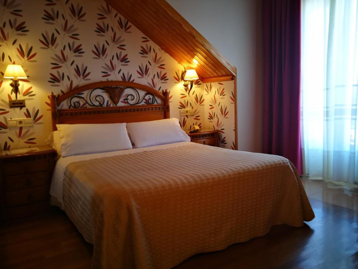 Hotel Playa Compostela Вилагарсия де Ароуса Екстериор снимка