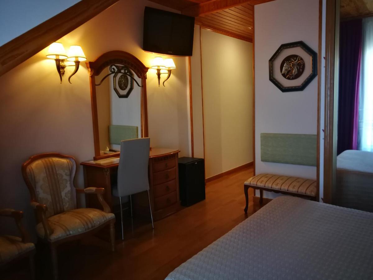 Hotel Playa Compostela Вилагарсия де Ароуса Екстериор снимка
