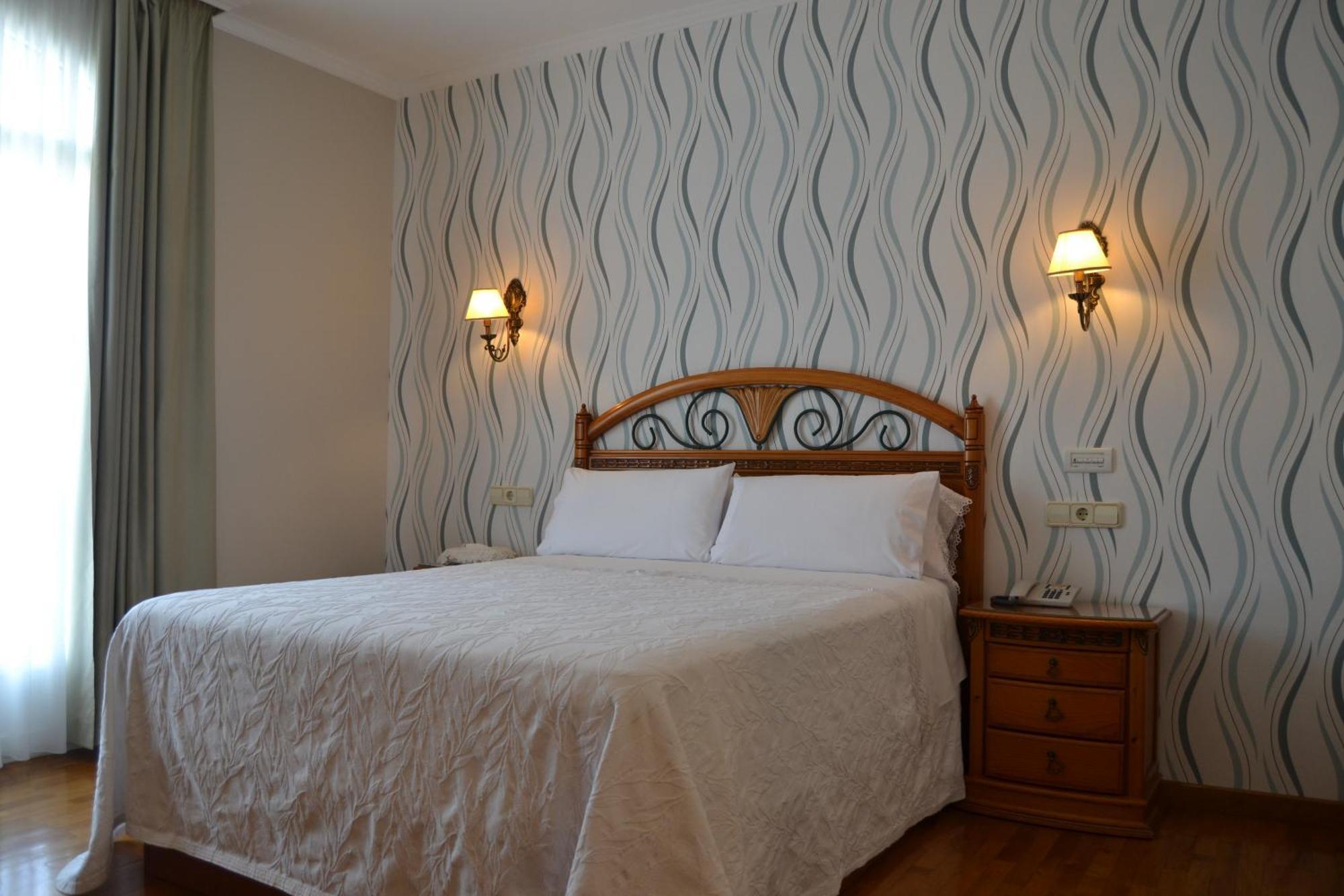 Hotel Playa Compostela Вилагарсия де Ароуса Екстериор снимка