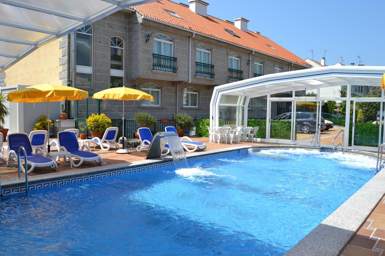 Hotel Playa Compostela Вилагарсия де Ароуса Екстериор снимка