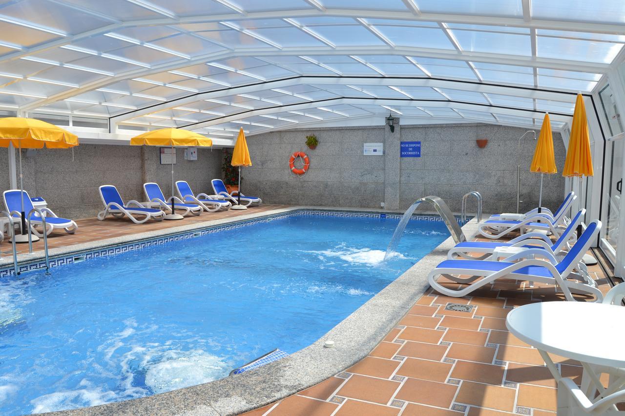 Hotel Playa Compostela Вилагарсия де Ароуса Екстериор снимка