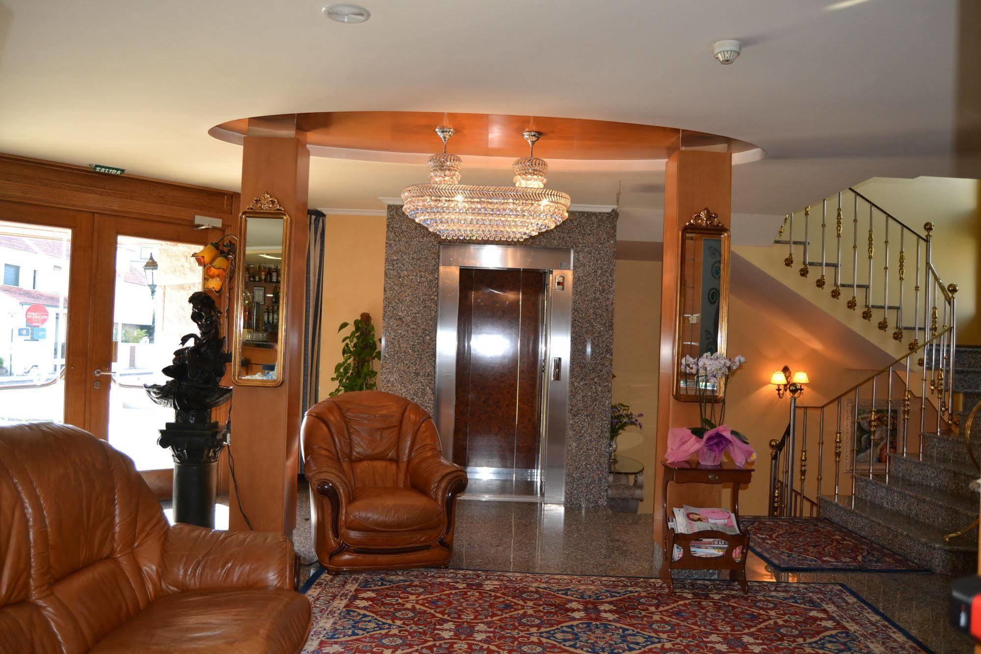 Hotel Playa Compostela Вилагарсия де Ароуса Екстериор снимка
