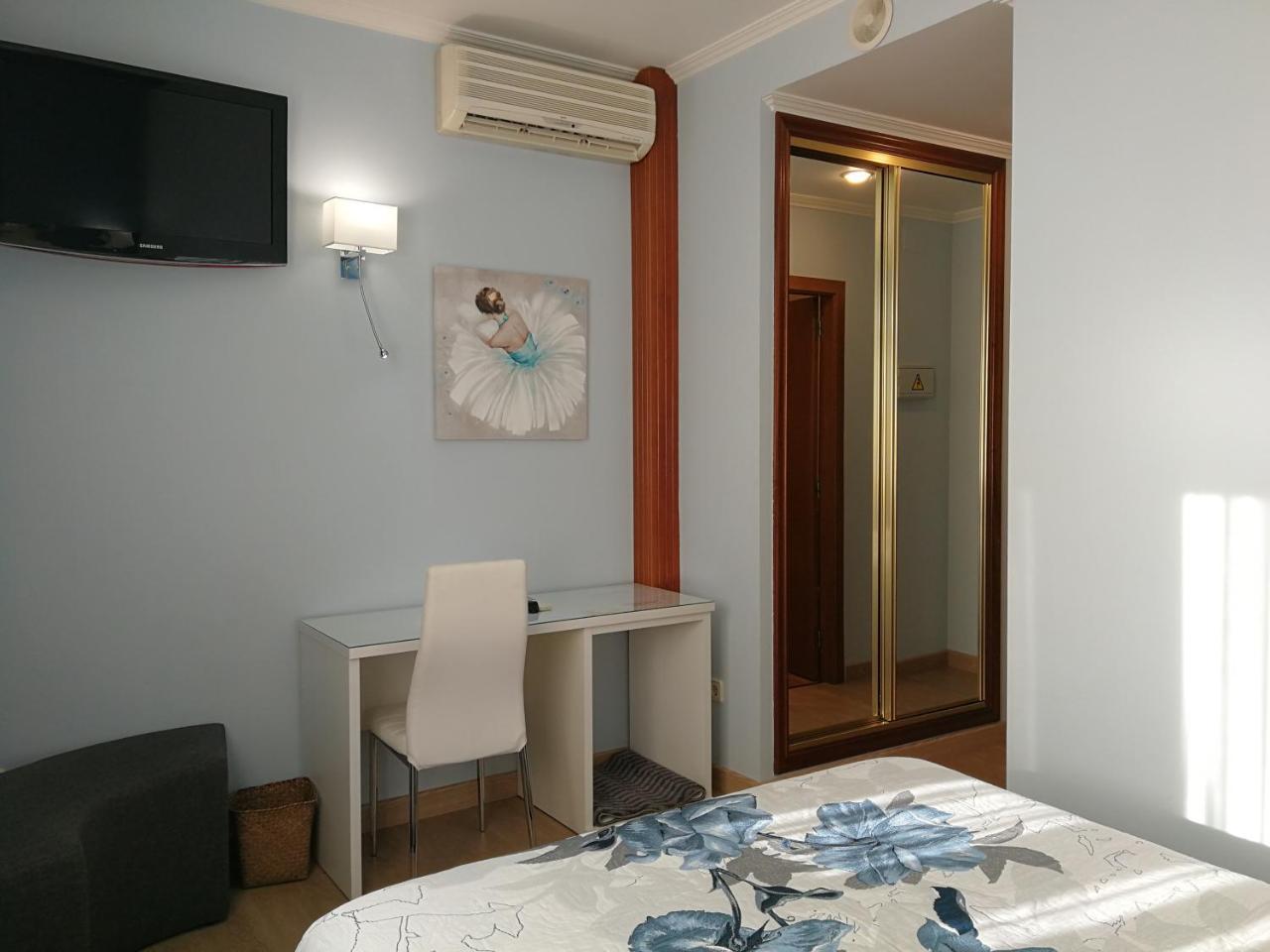 Hotel Playa Compostela Вилагарсия де Ароуса Екстериор снимка